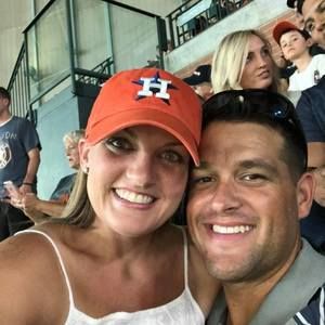 Meet your Posher, Jenn